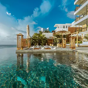 Hotel B Unique